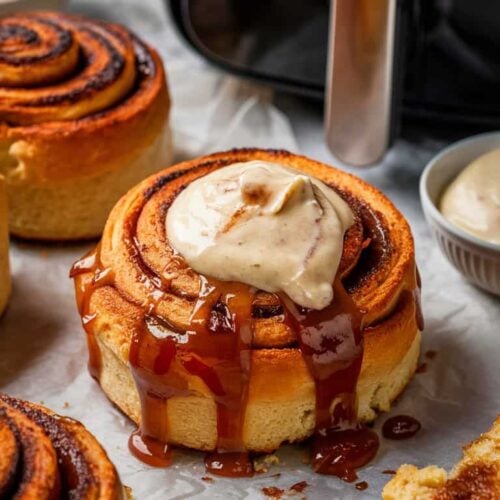 Air-Fryer-Cinnamon-Rolls