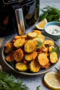Air-Fryer-Fried-Pickles-recipe
