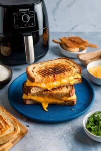 cheesy-Air-Fryer-Grilled-Cheese-Sandwiches