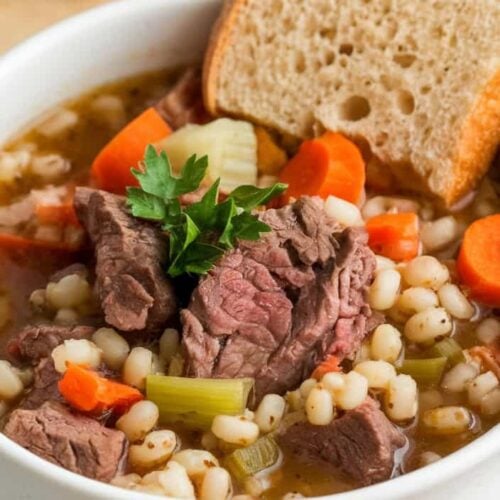 Slow Cooker Beef and Barley Soup1